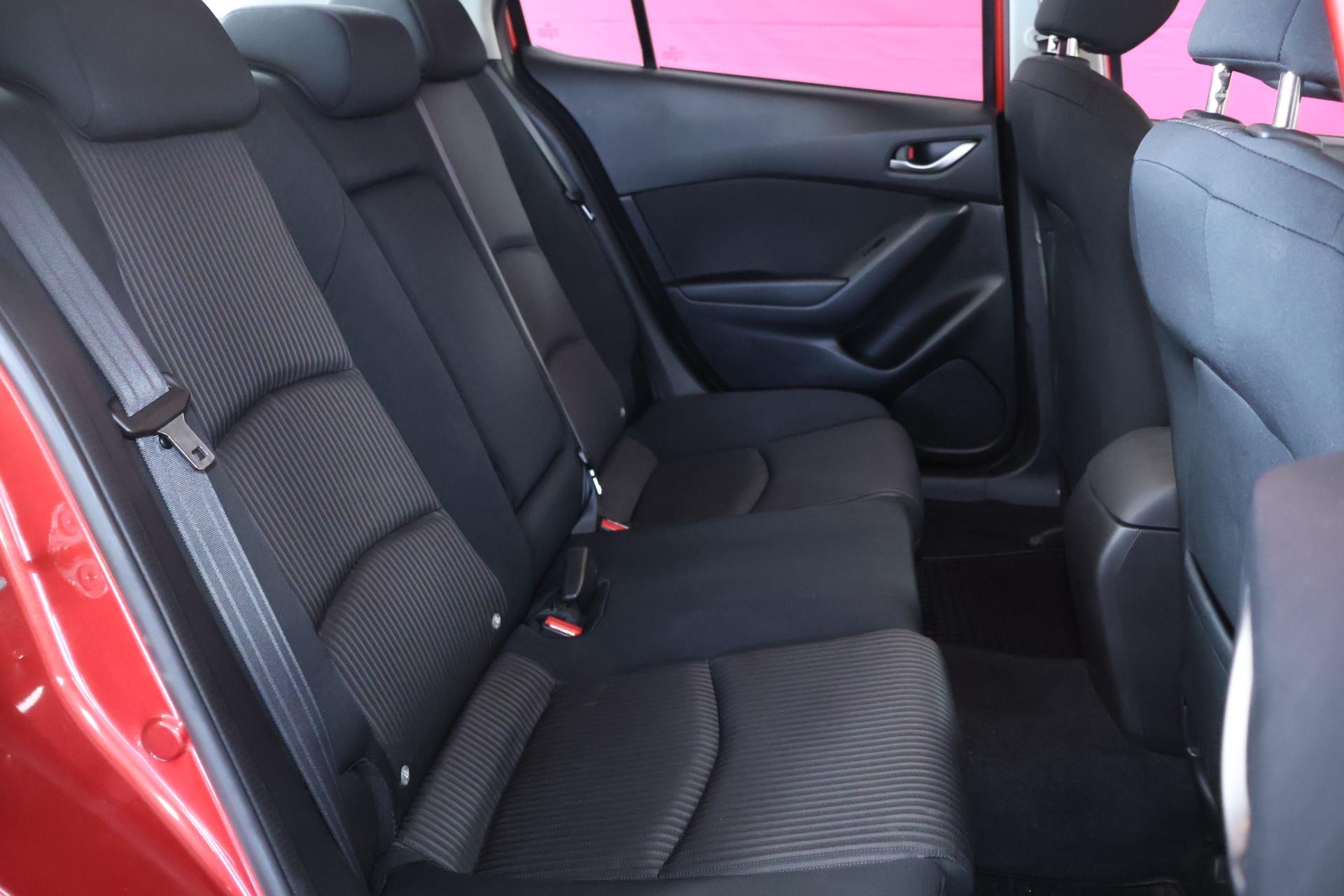 MAZDA 3 2014