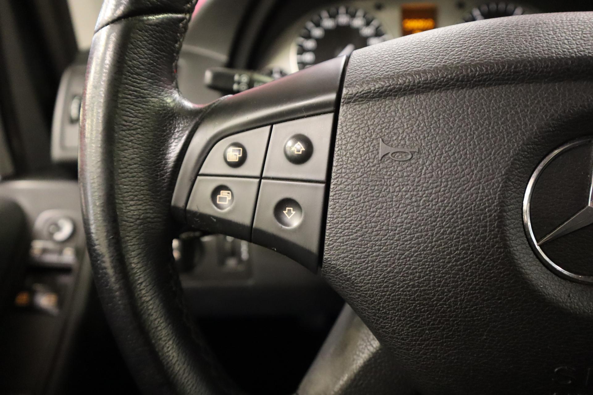 MERCEDES-BENZ B 2010