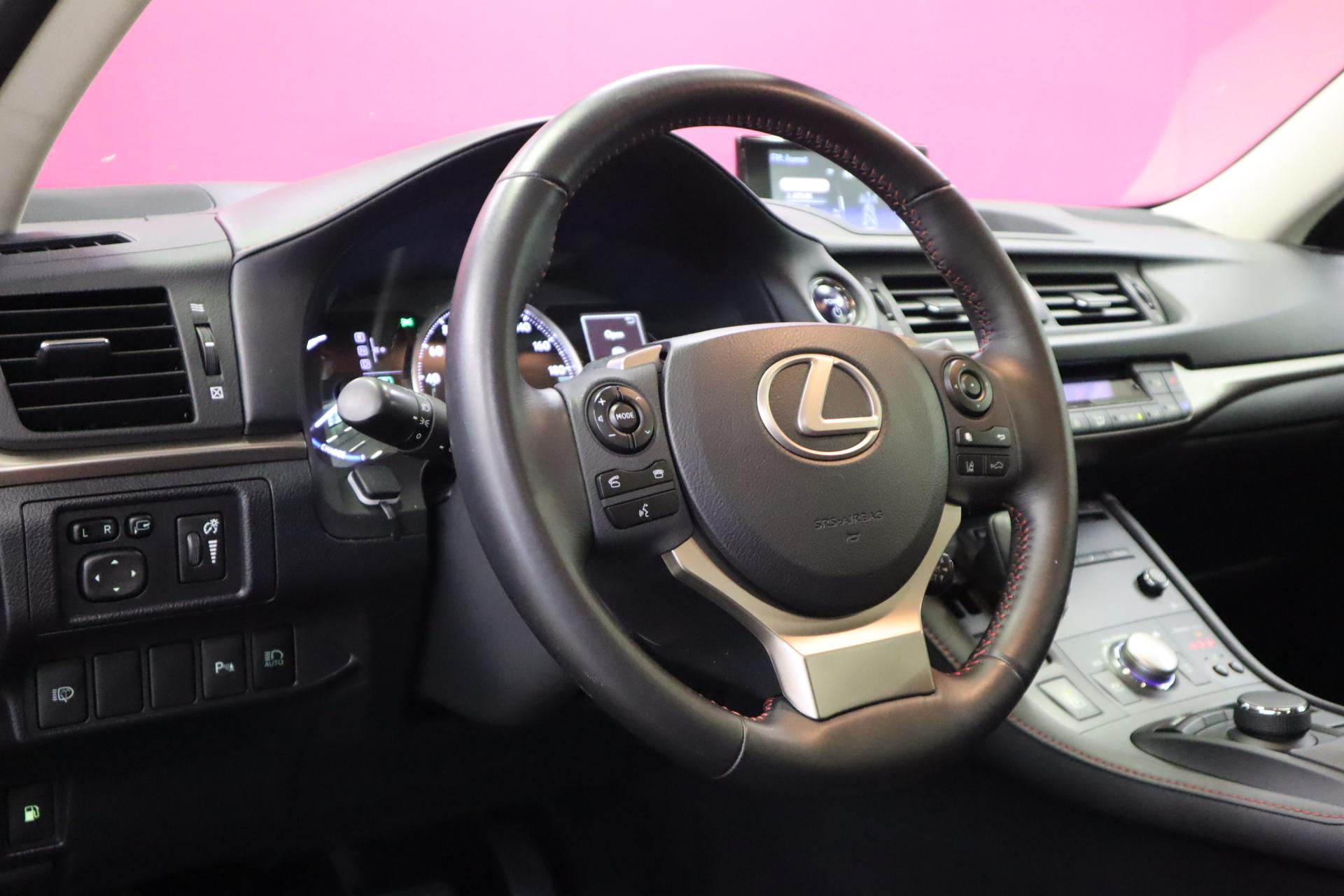 LEXUS CT 2019