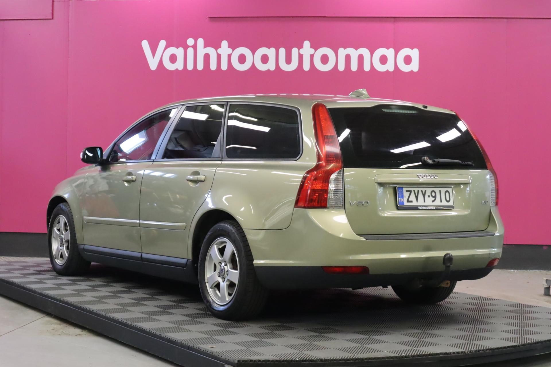VOLVO V50 2008