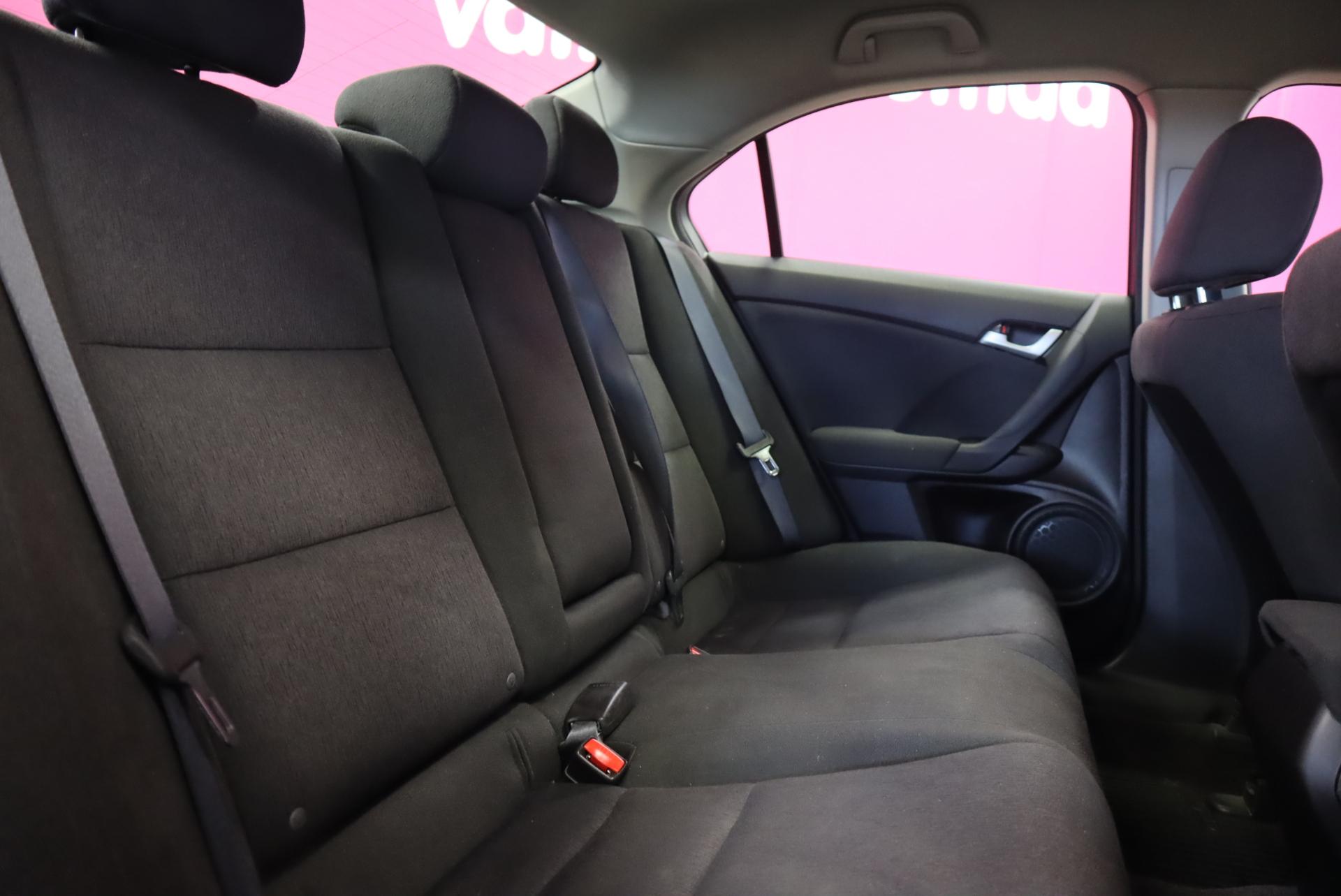 HONDA Accord 2011