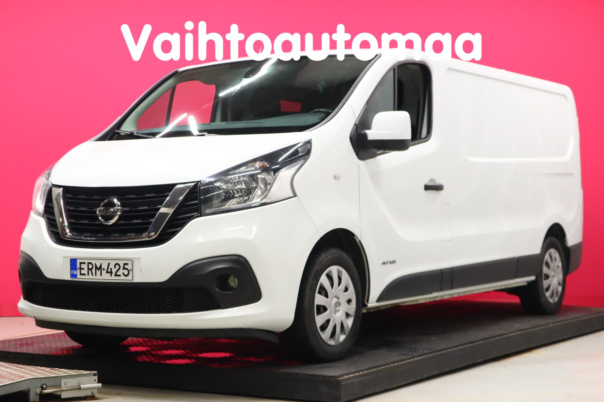 NISSAN NV300 2020