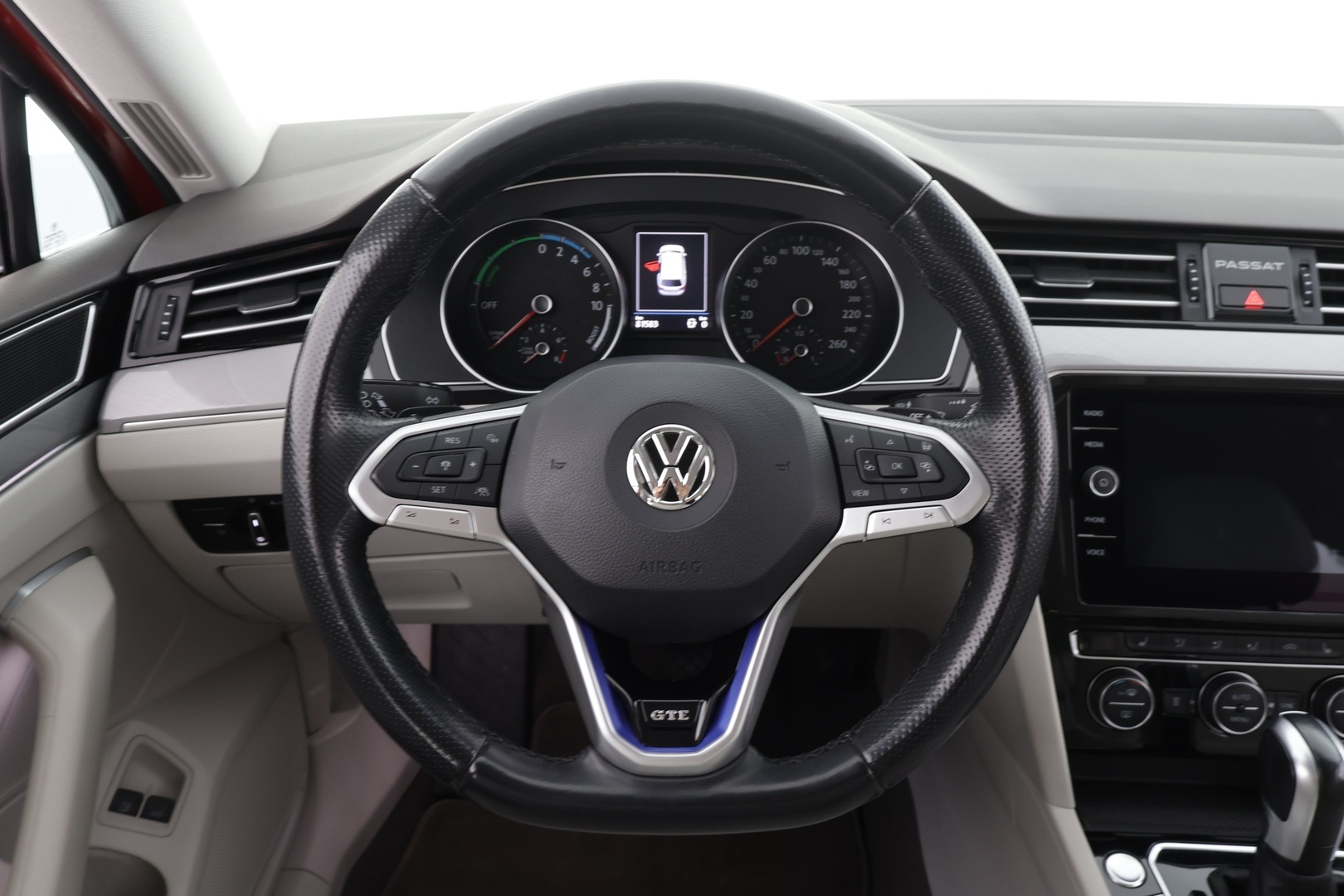 VOLKSWAGEN Passat 2020