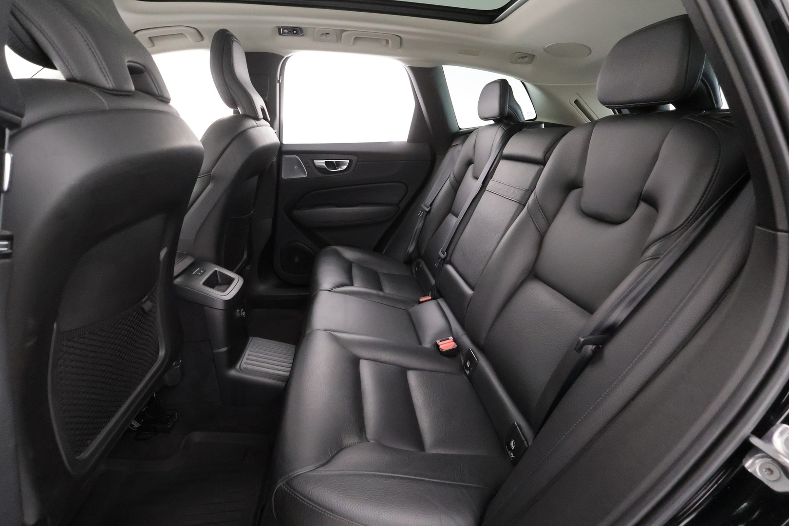 VOLVO XC60 2020