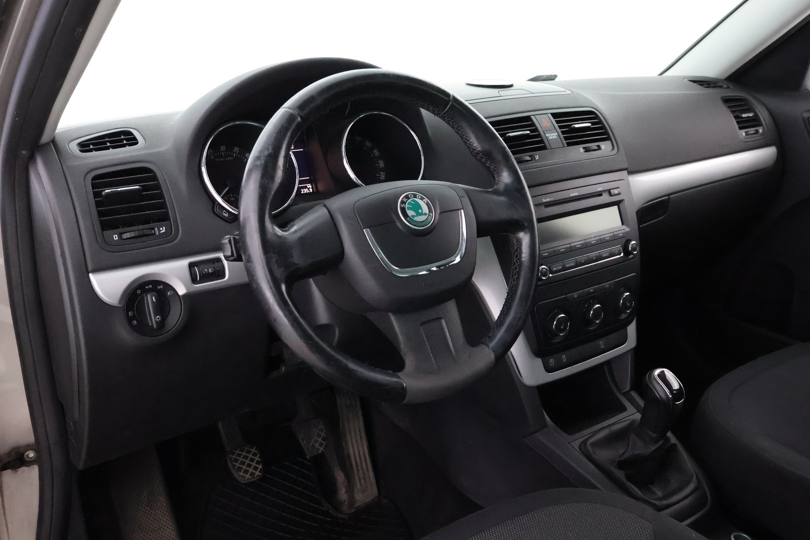 SKODA Yeti 2013