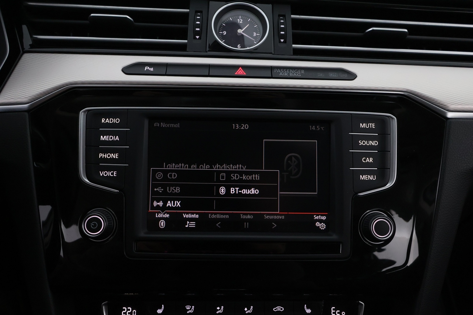 VOLKSWAGEN Passat 2016