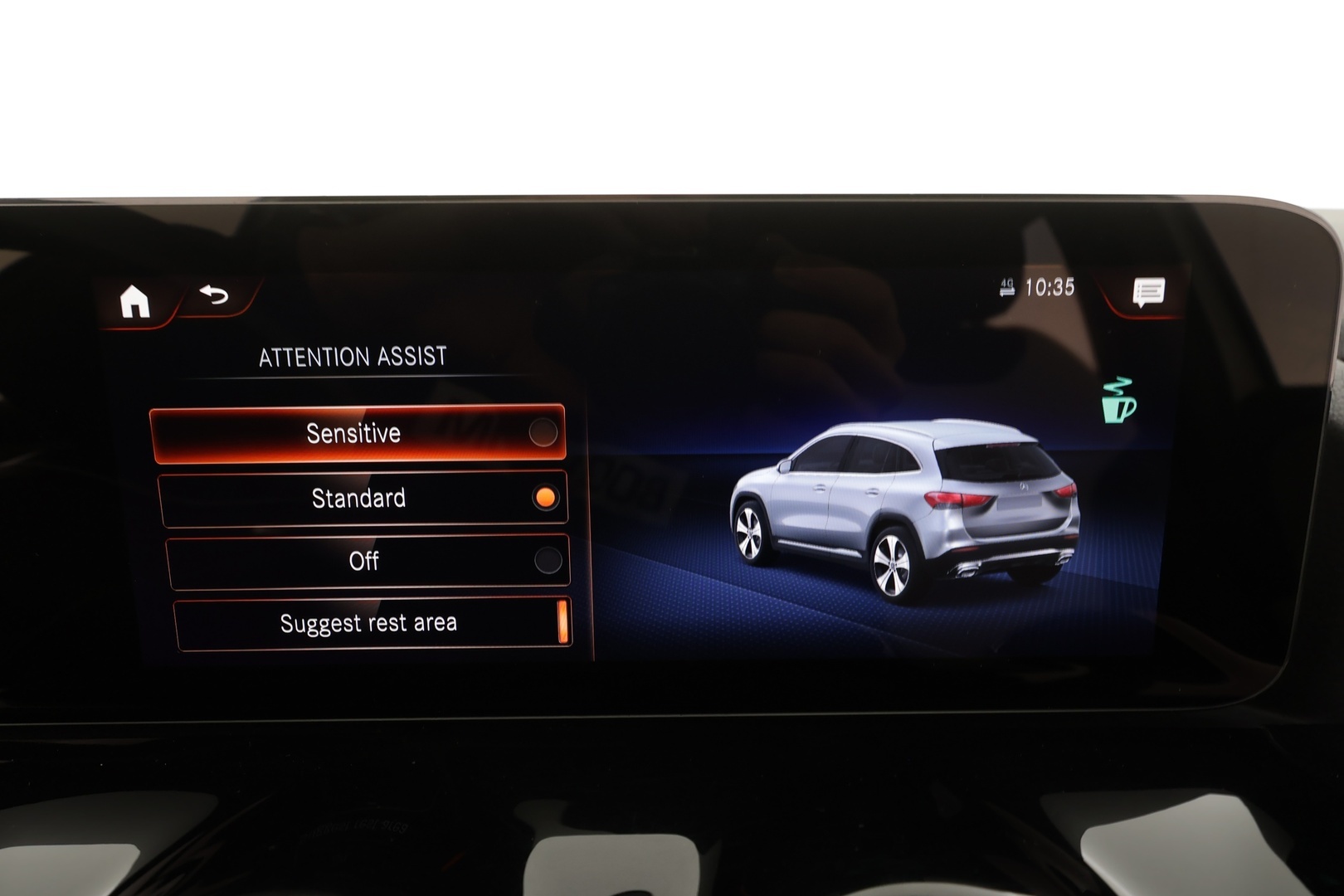 MERCEDES-BENZ GLA 2023