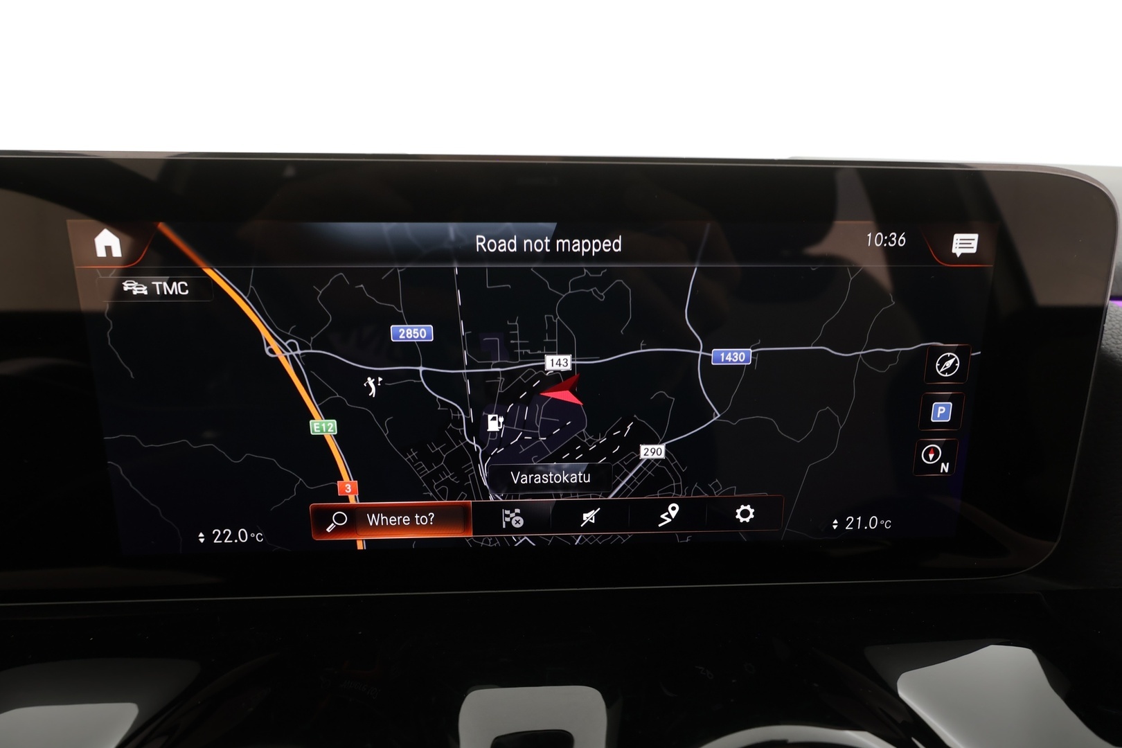 MERCEDES-BENZ GLA 2023