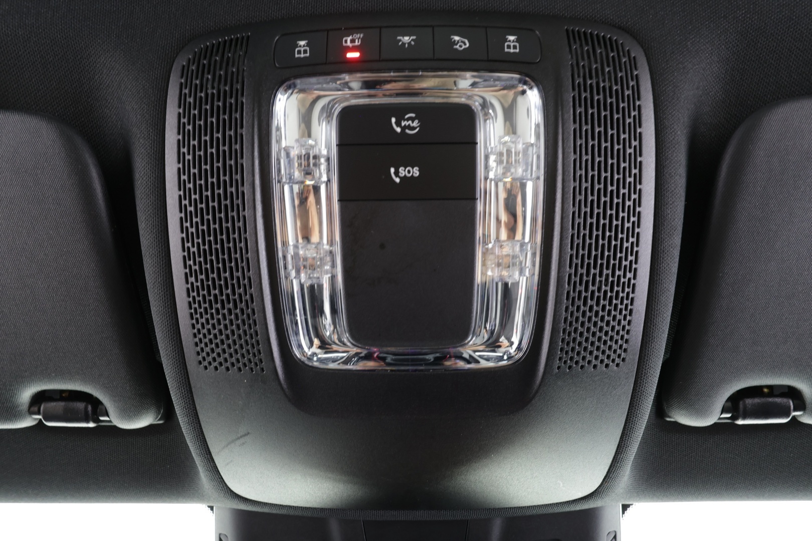 MERCEDES-BENZ GLA 2023