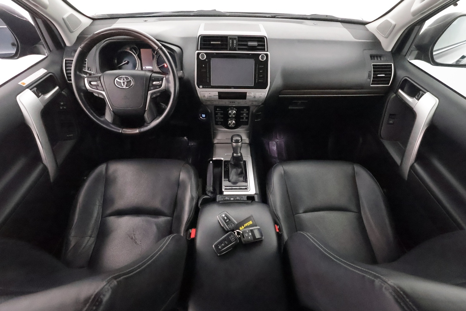 TOYOTA LAND CRUISER 2018