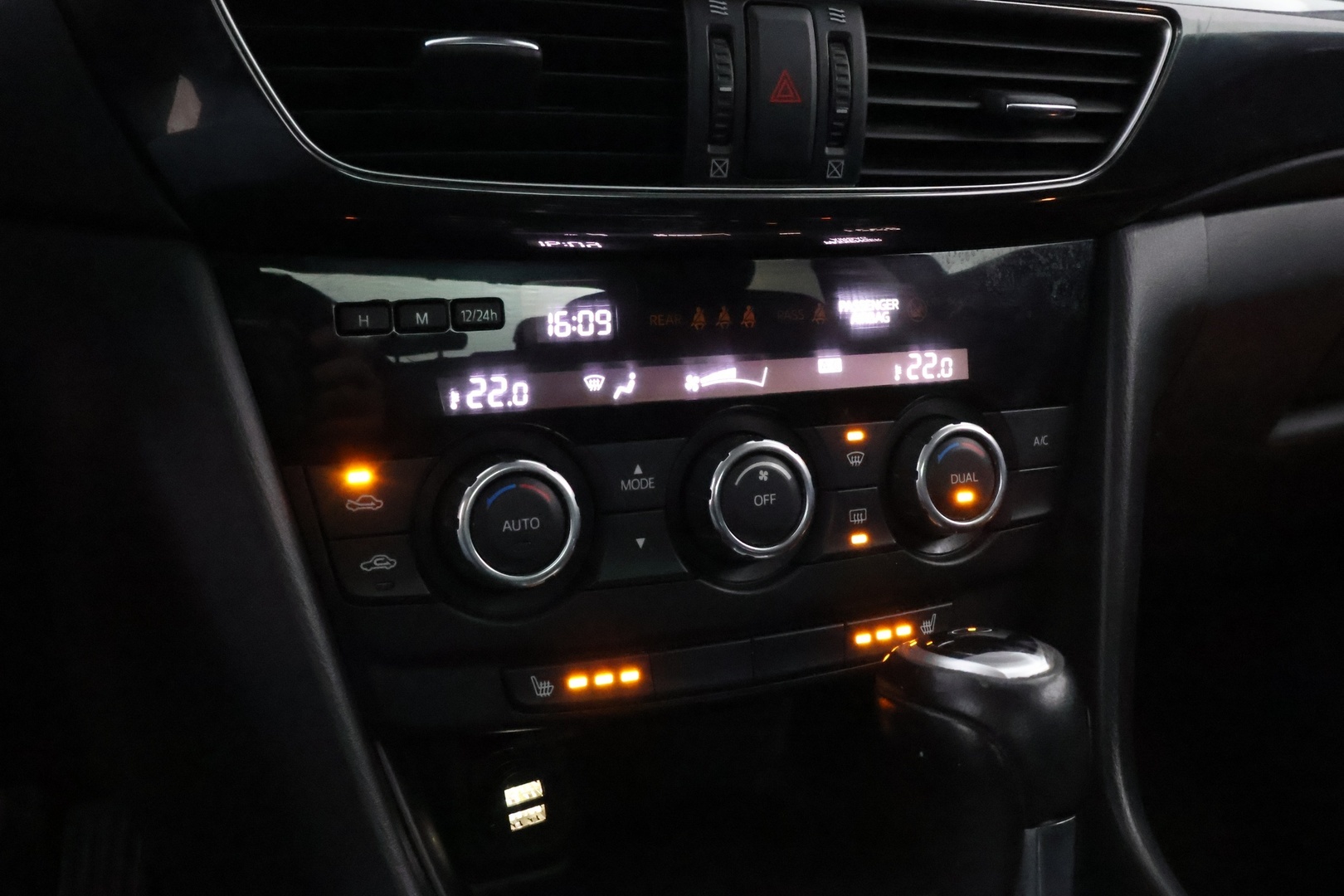 MAZDA Mazda6 2013