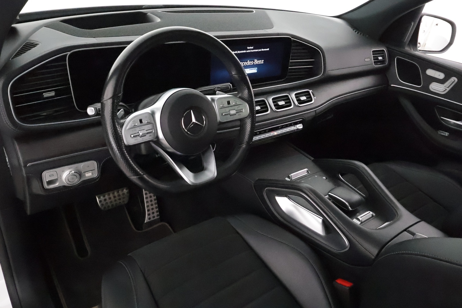 MERCEDES-BENZ GLE 2021