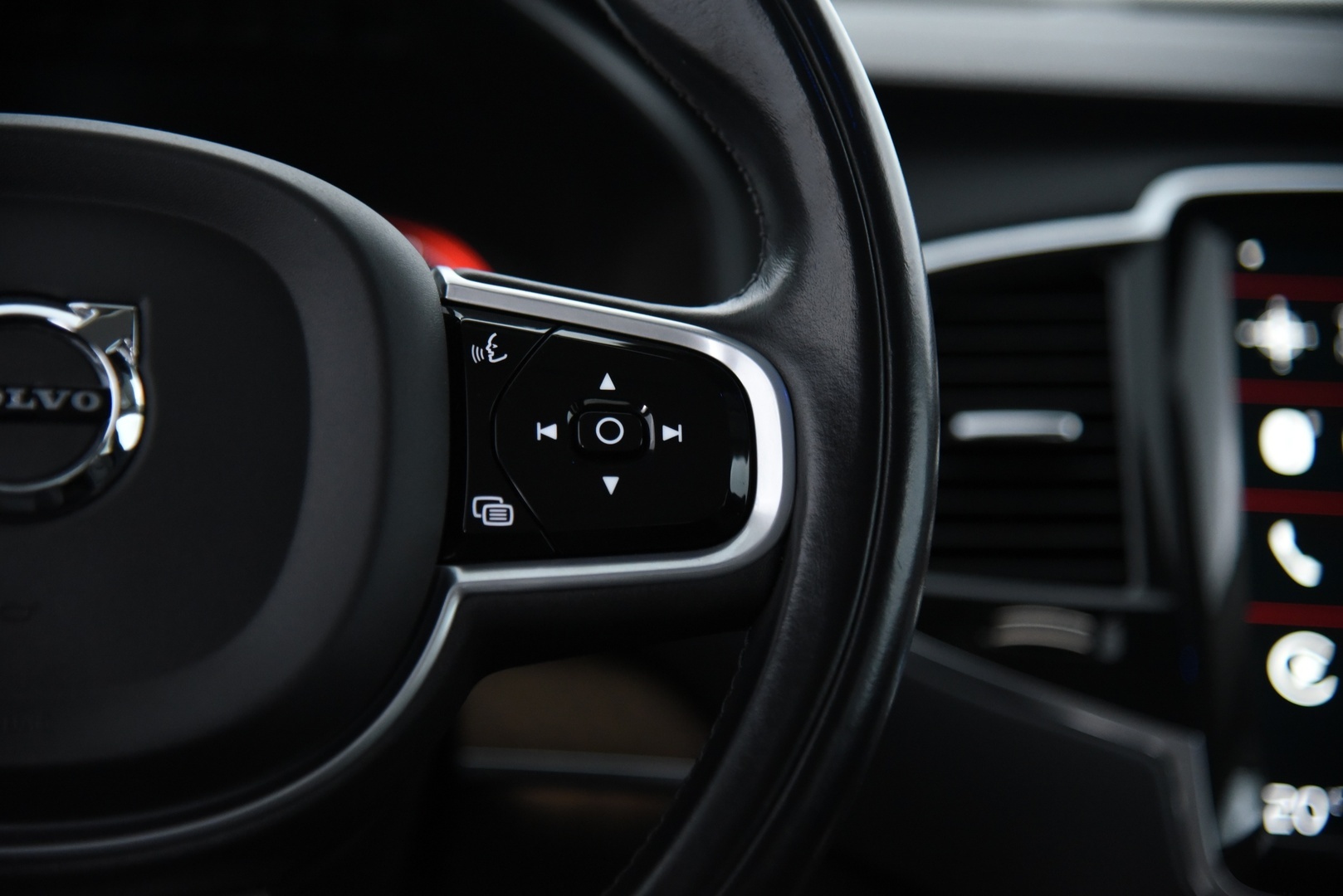 VOLVO XC90 2022