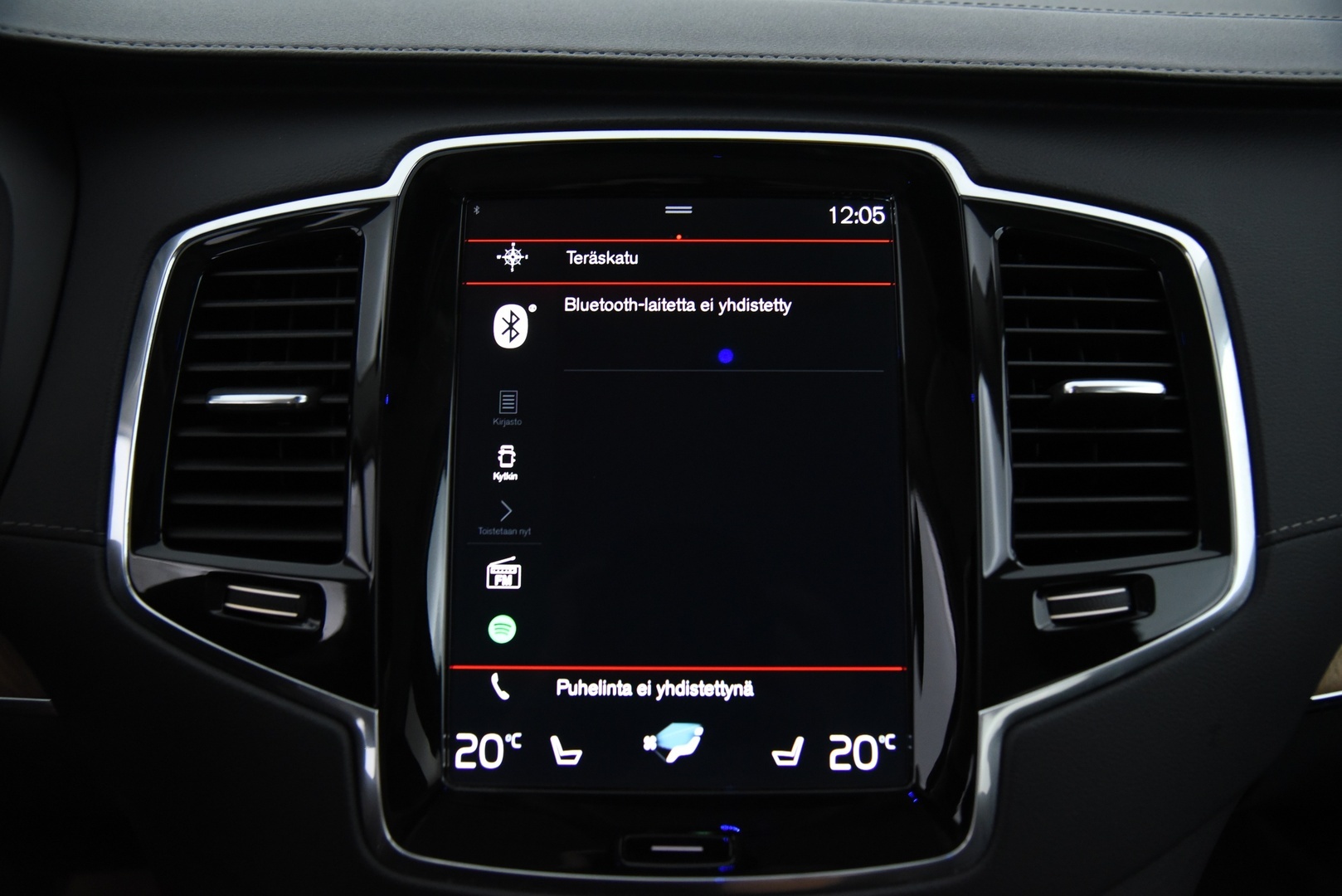 VOLVO XC90 2022