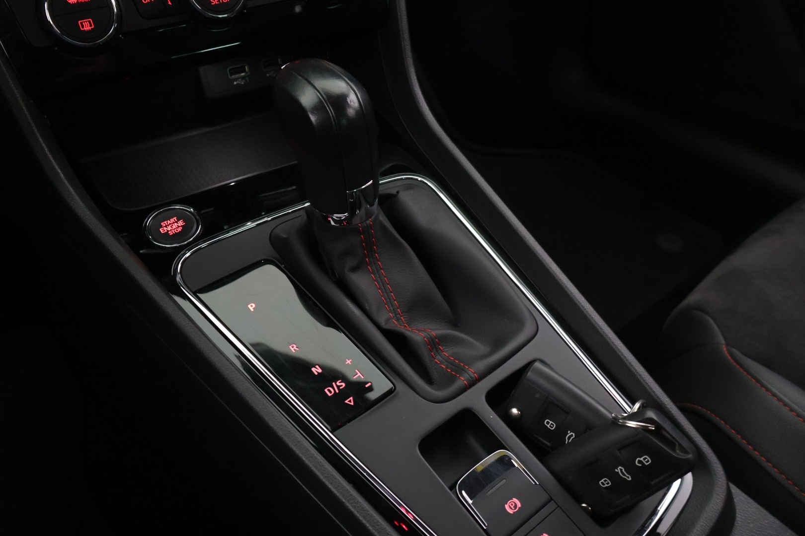 SEAT LEON ST 2020