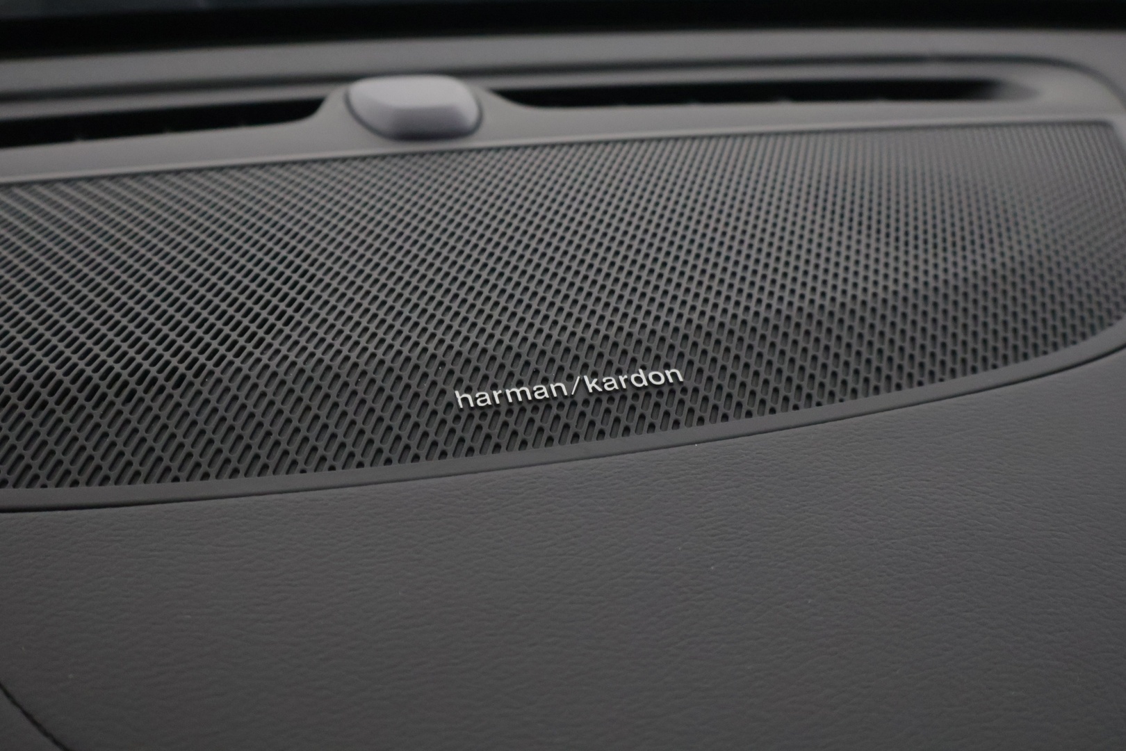 VOLVO S60 2020