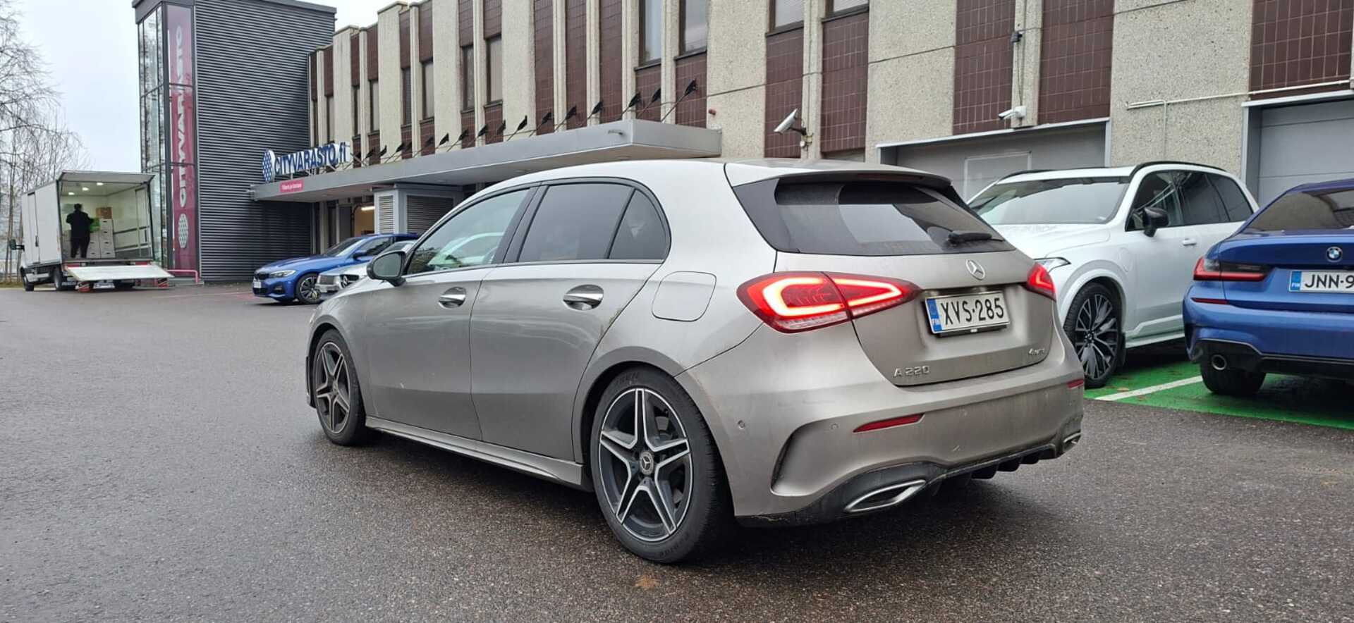 MERCEDES-BENZ A 2019