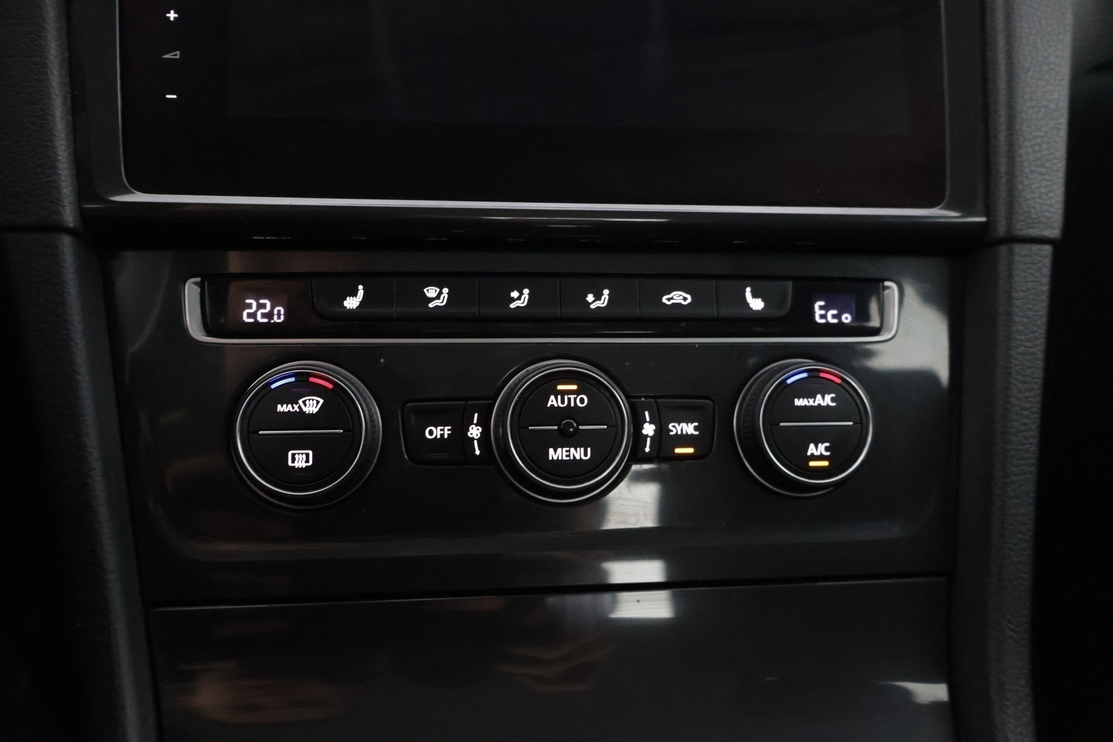 VOLKSWAGEN Golf 2018