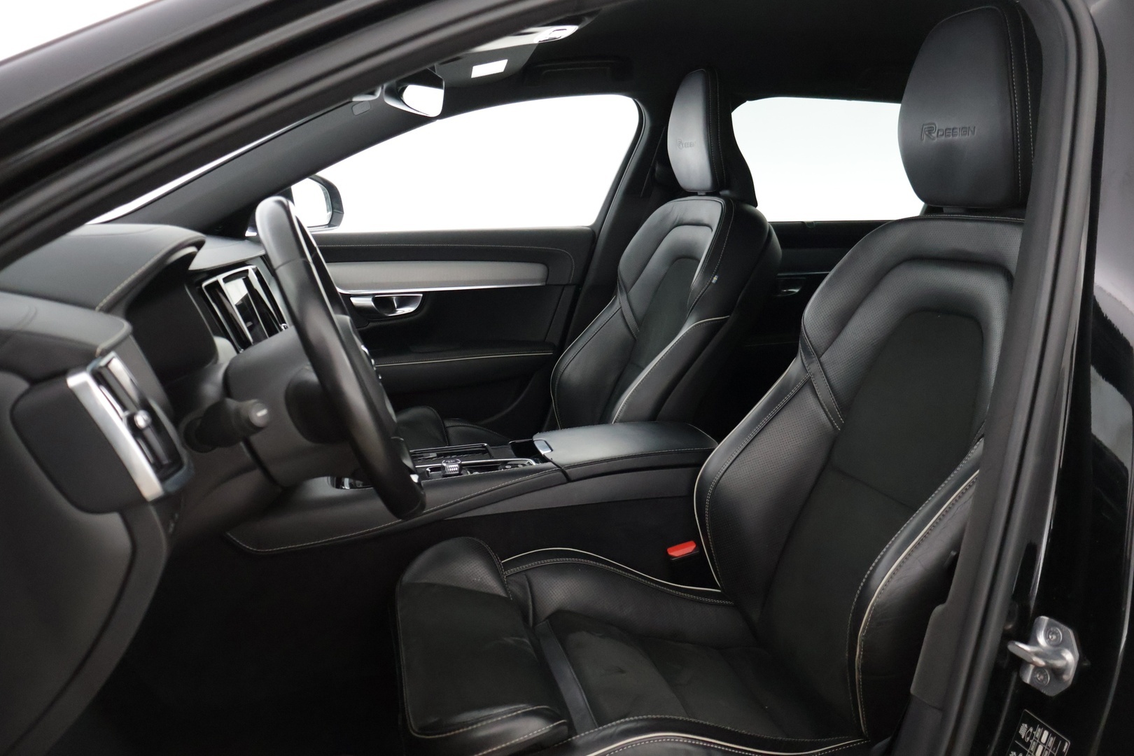 VOLVO V90 2020