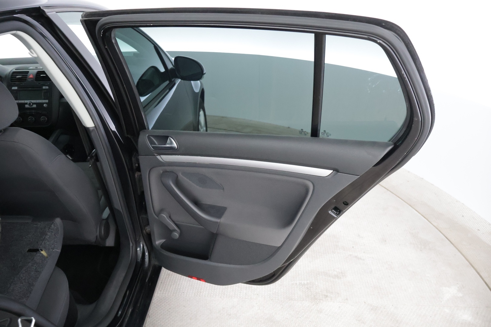 VOLKSWAGEN Golf 2008