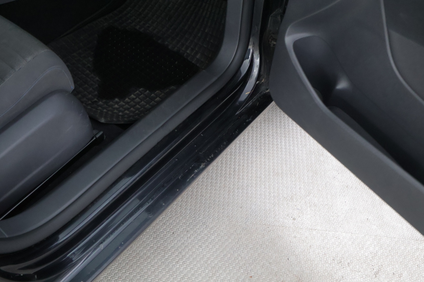 VOLKSWAGEN Golf 2008