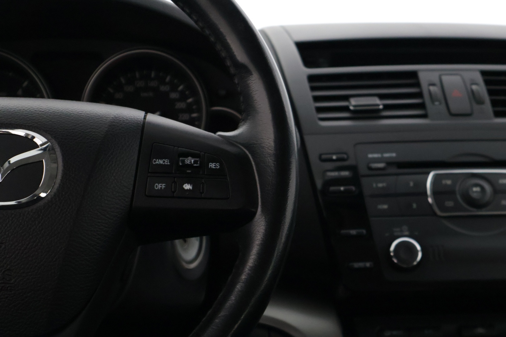 MAZDA Mazda6 2011