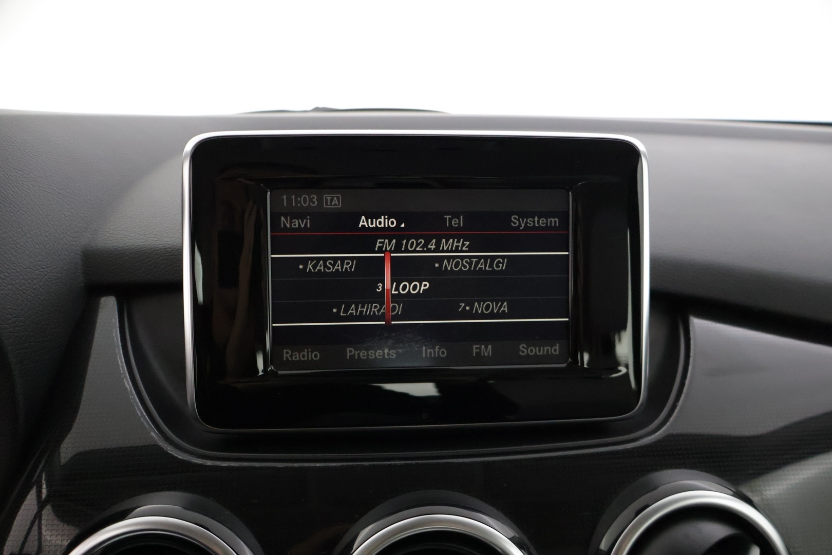 MERCEDES-BENZ B 2013