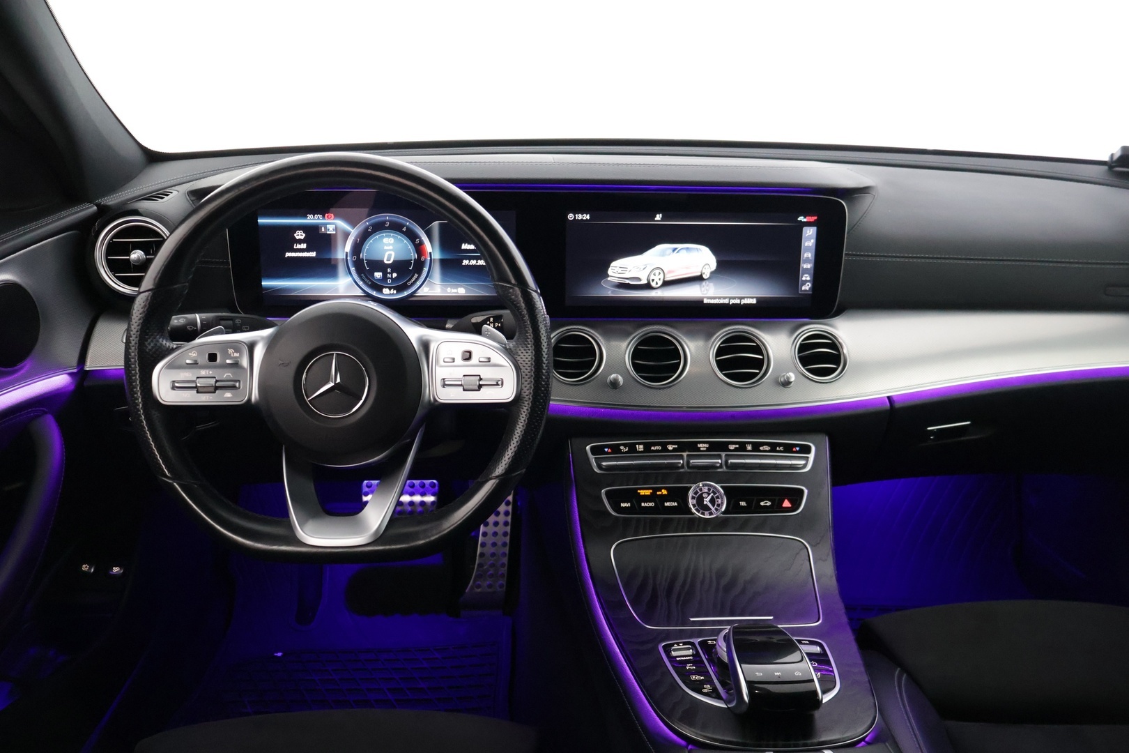 MERCEDES-BENZ E 2020