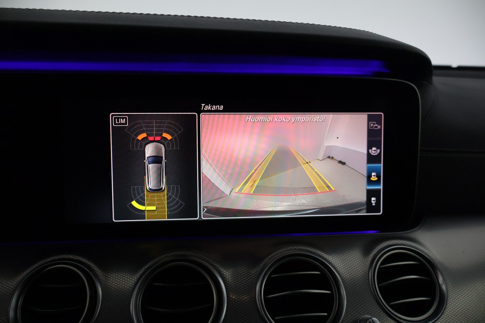 MERCEDES-BENZ E 2020