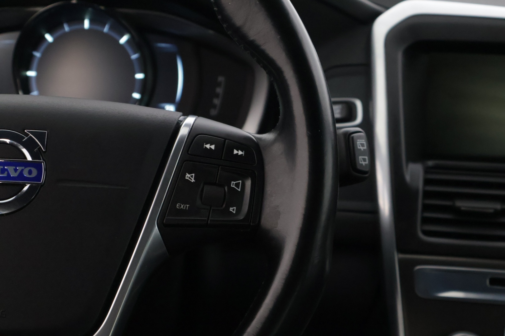 VOLVO XC60 2014