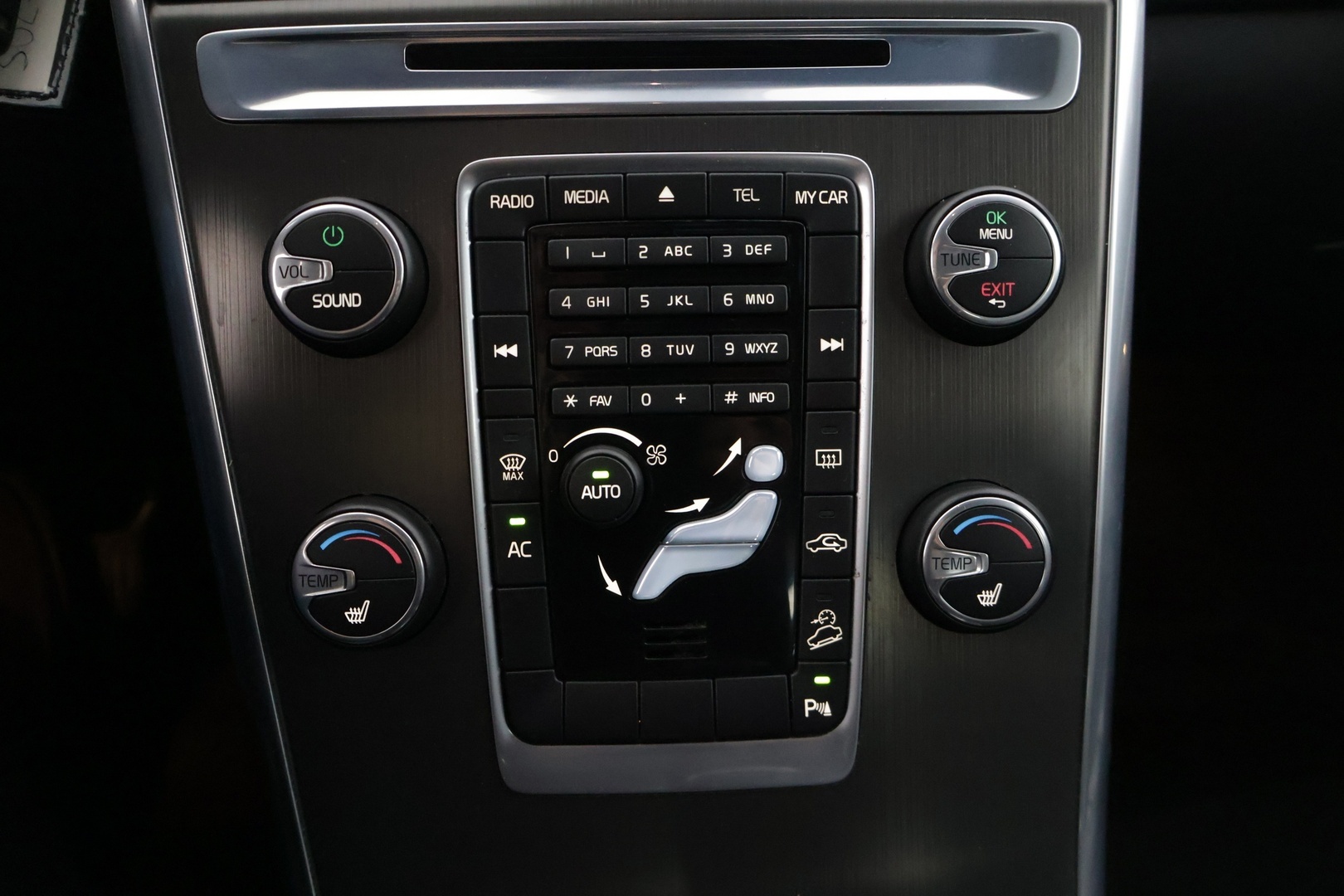 VOLVO XC60 2014