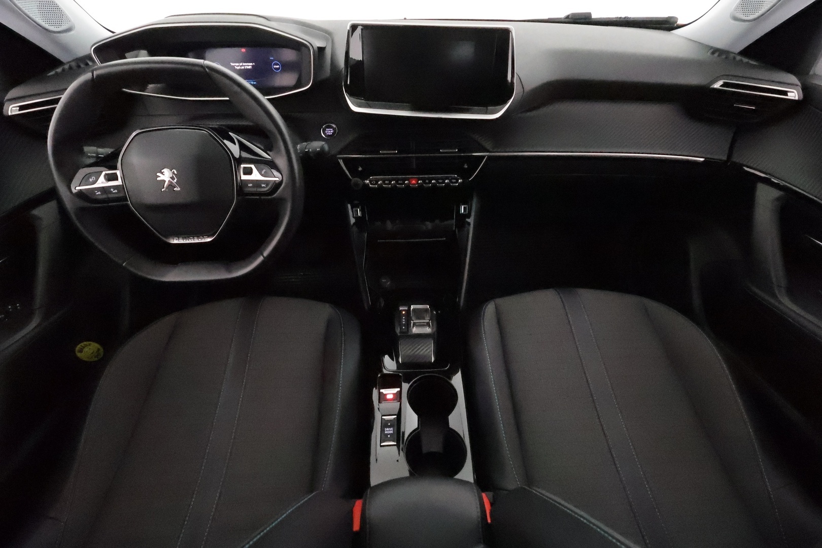 PEUGEOT E-2008 2022