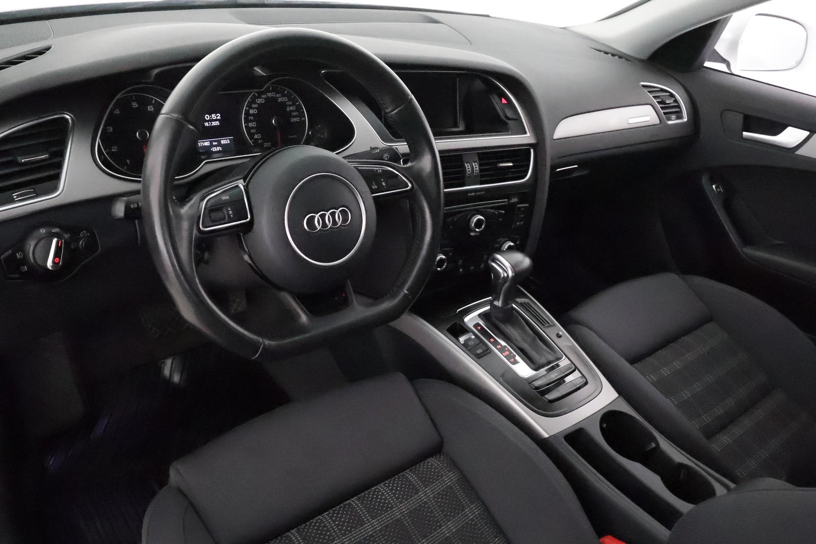 AUDI A4 2014