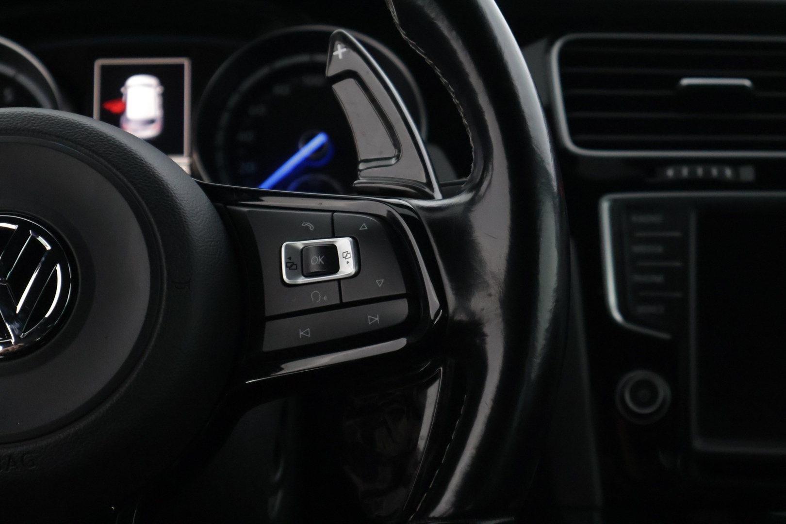 VOLKSWAGEN GOLF 2015
