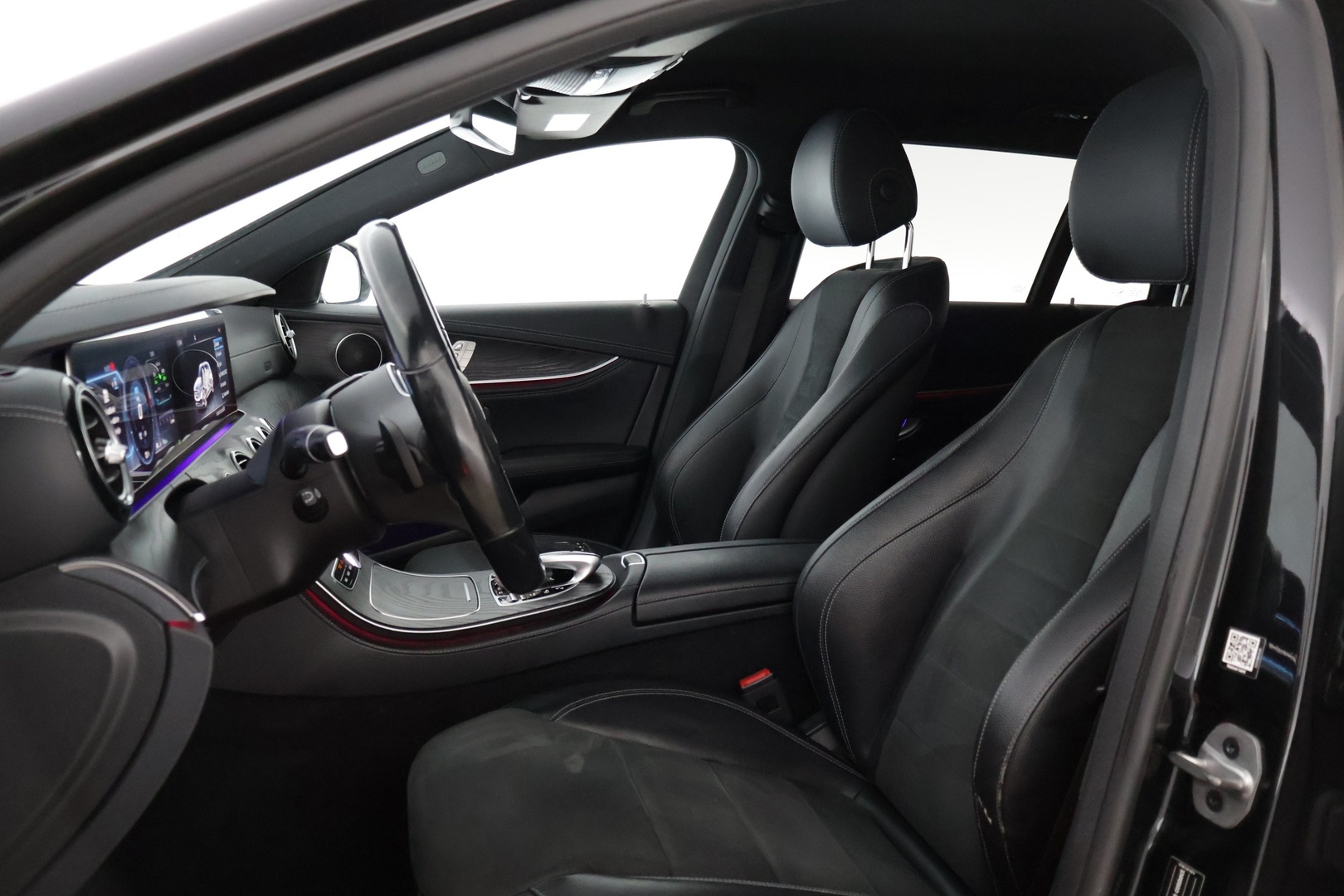 MERCEDES-BENZ E 2019