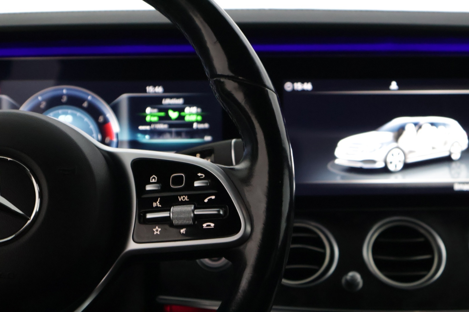 MERCEDES-BENZ E 2019