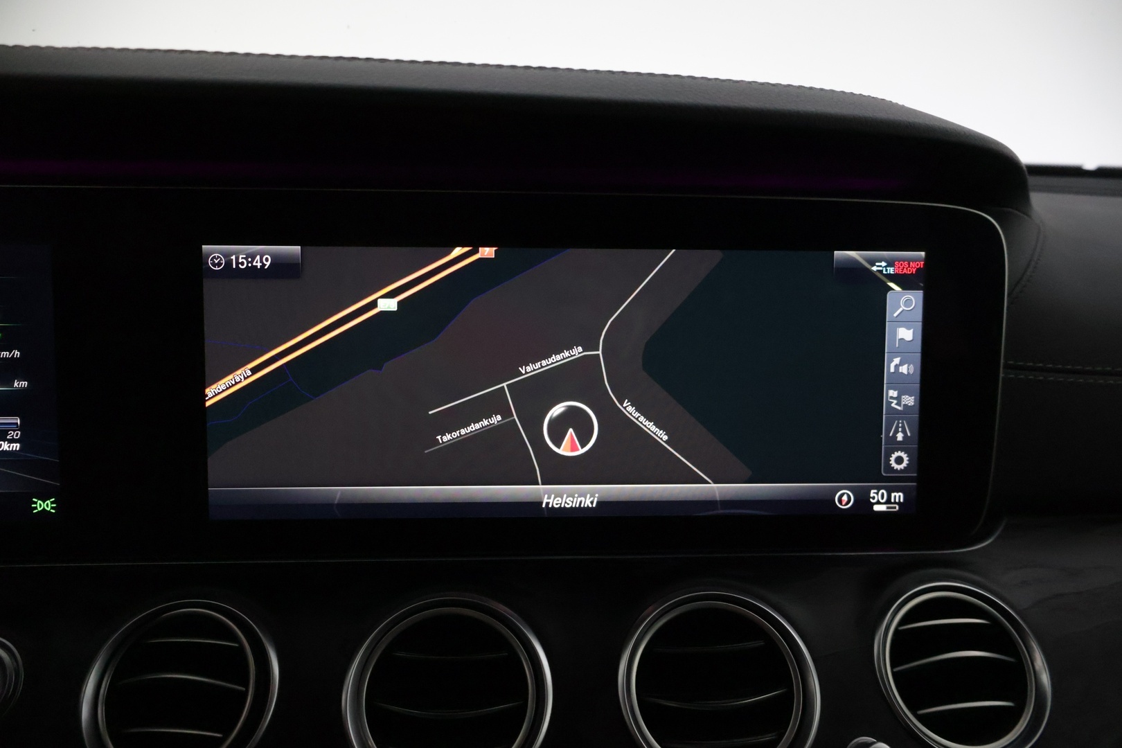 MERCEDES-BENZ E 2019