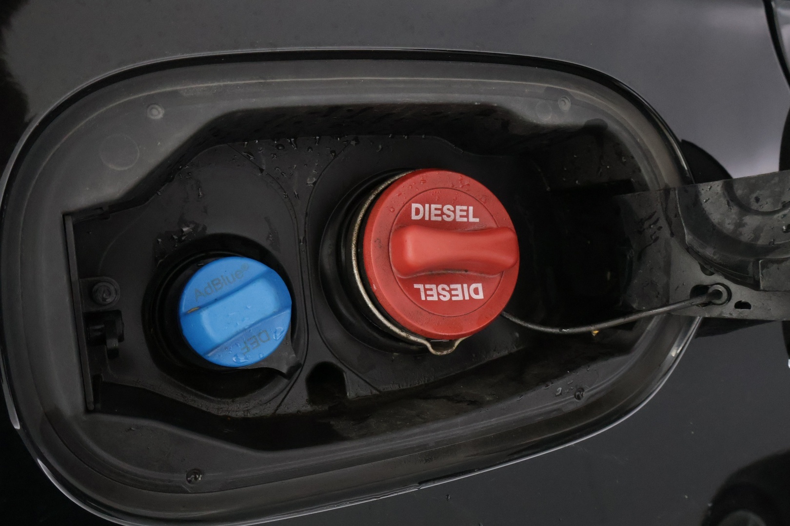 MERCEDES-BENZ E 2019