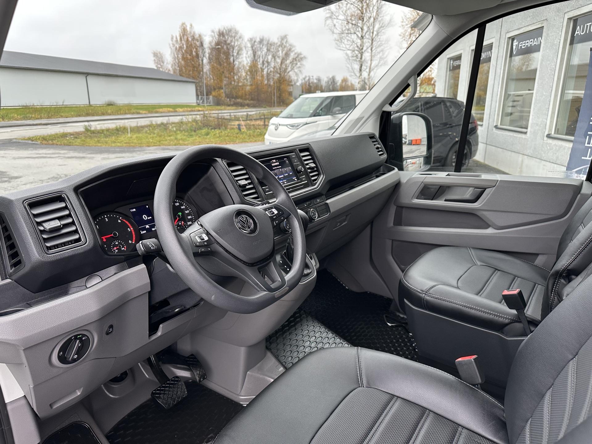 VOLKSWAGEN Crafter 2023