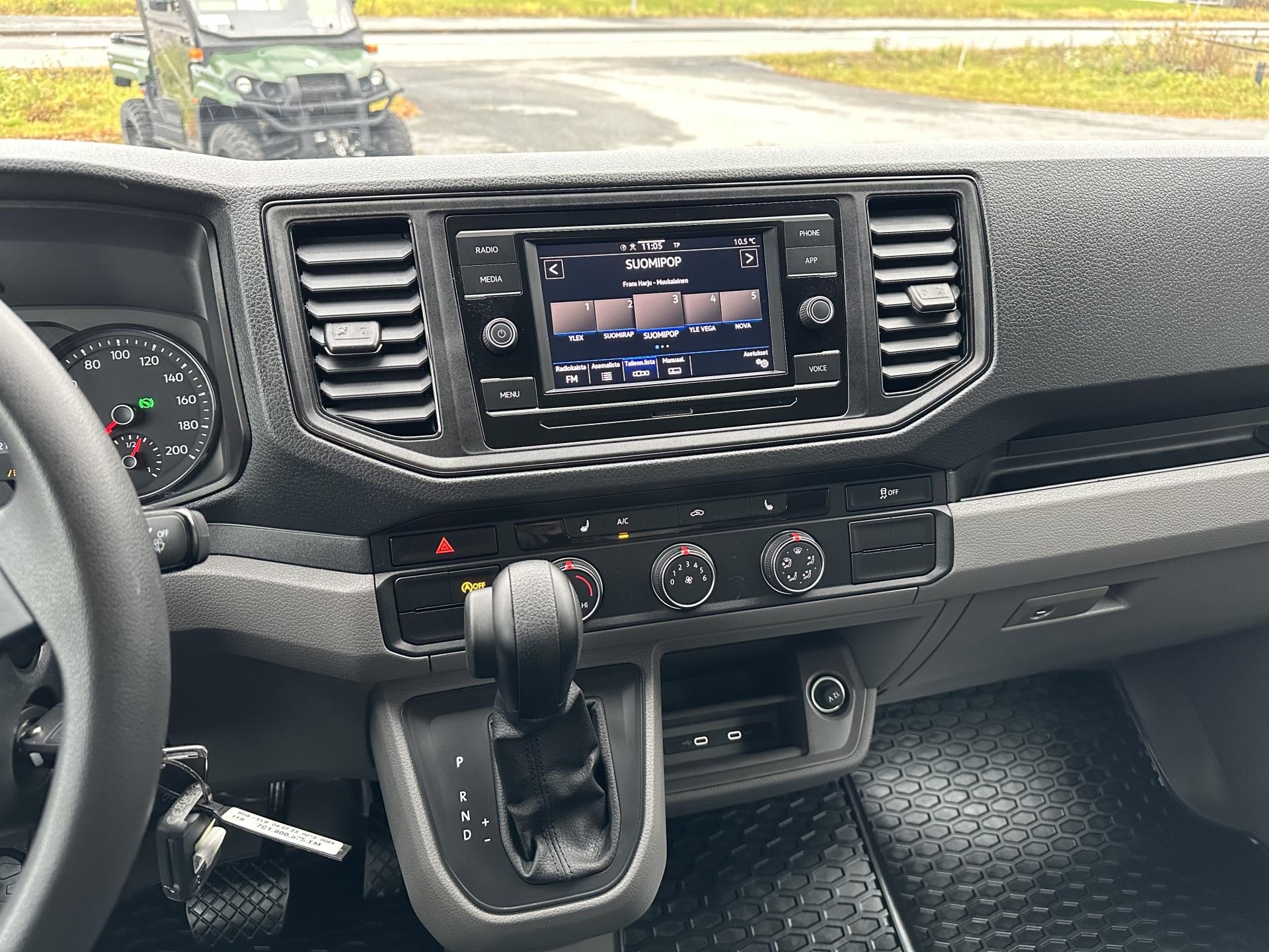 VOLKSWAGEN Crafter 2023