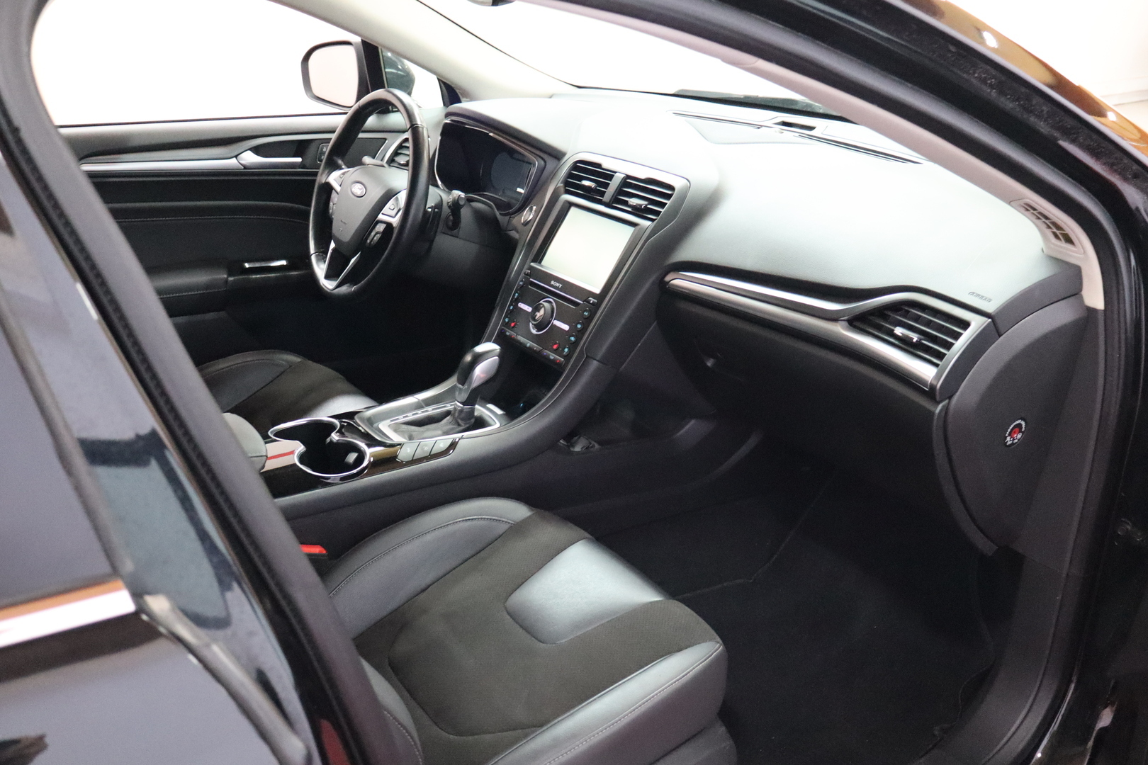 FORD Mondeo 2015