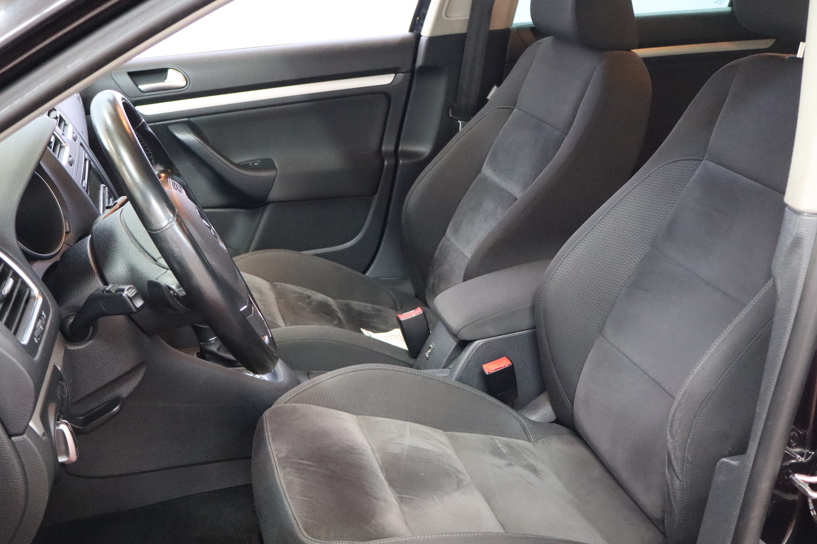 VOLKSWAGEN Golf 2011