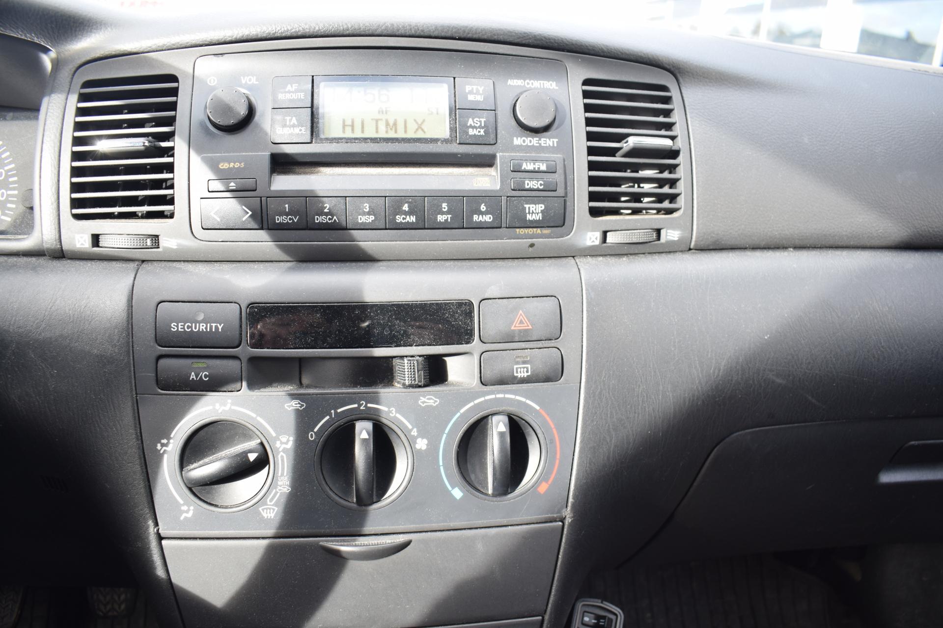 TOYOTA Corolla 2002