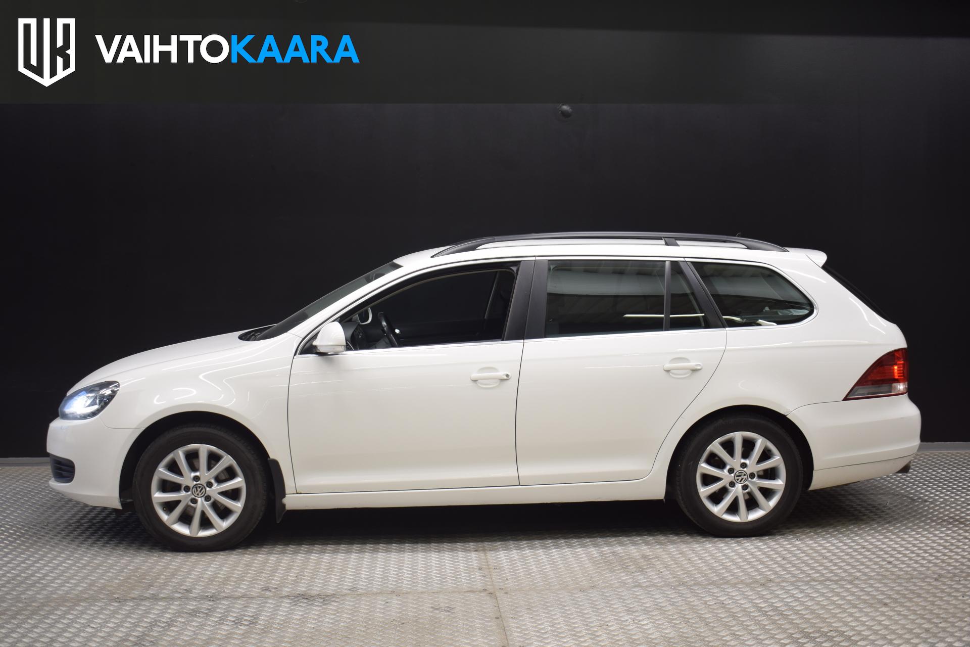 VOLKSWAGEN Golf 2012