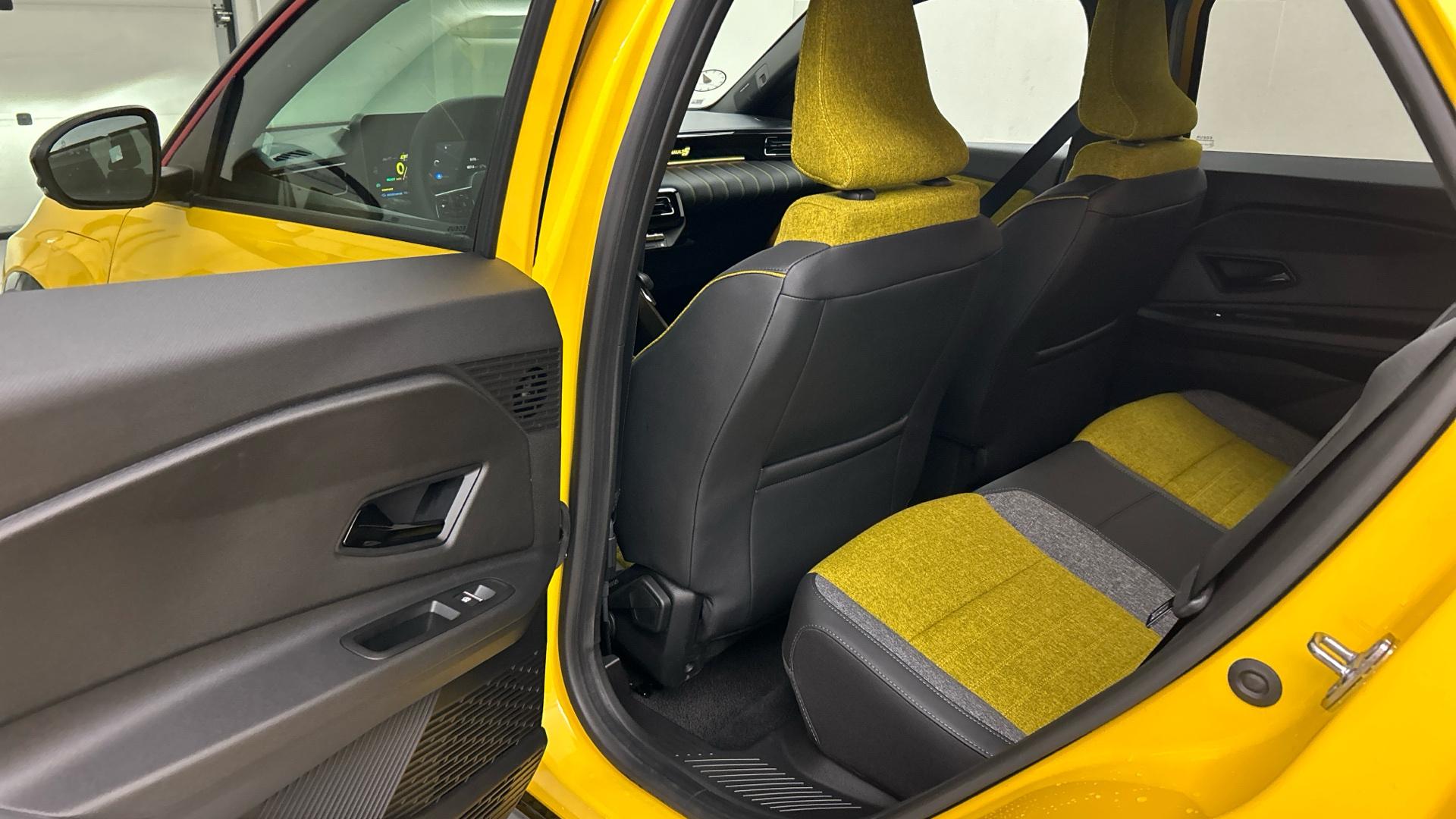 RENAULT 5 2025