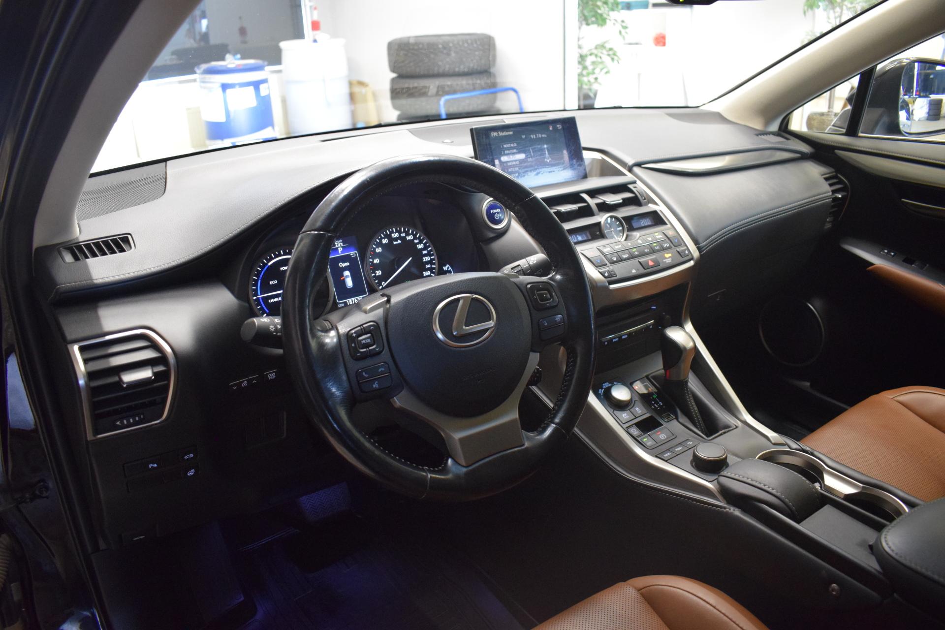 LEXUS NX 2017