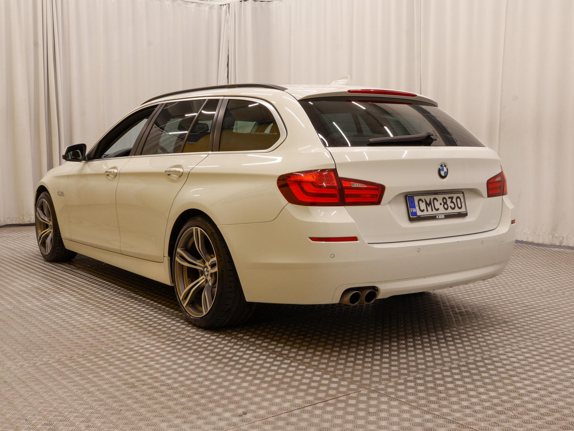 BMW 525 2010