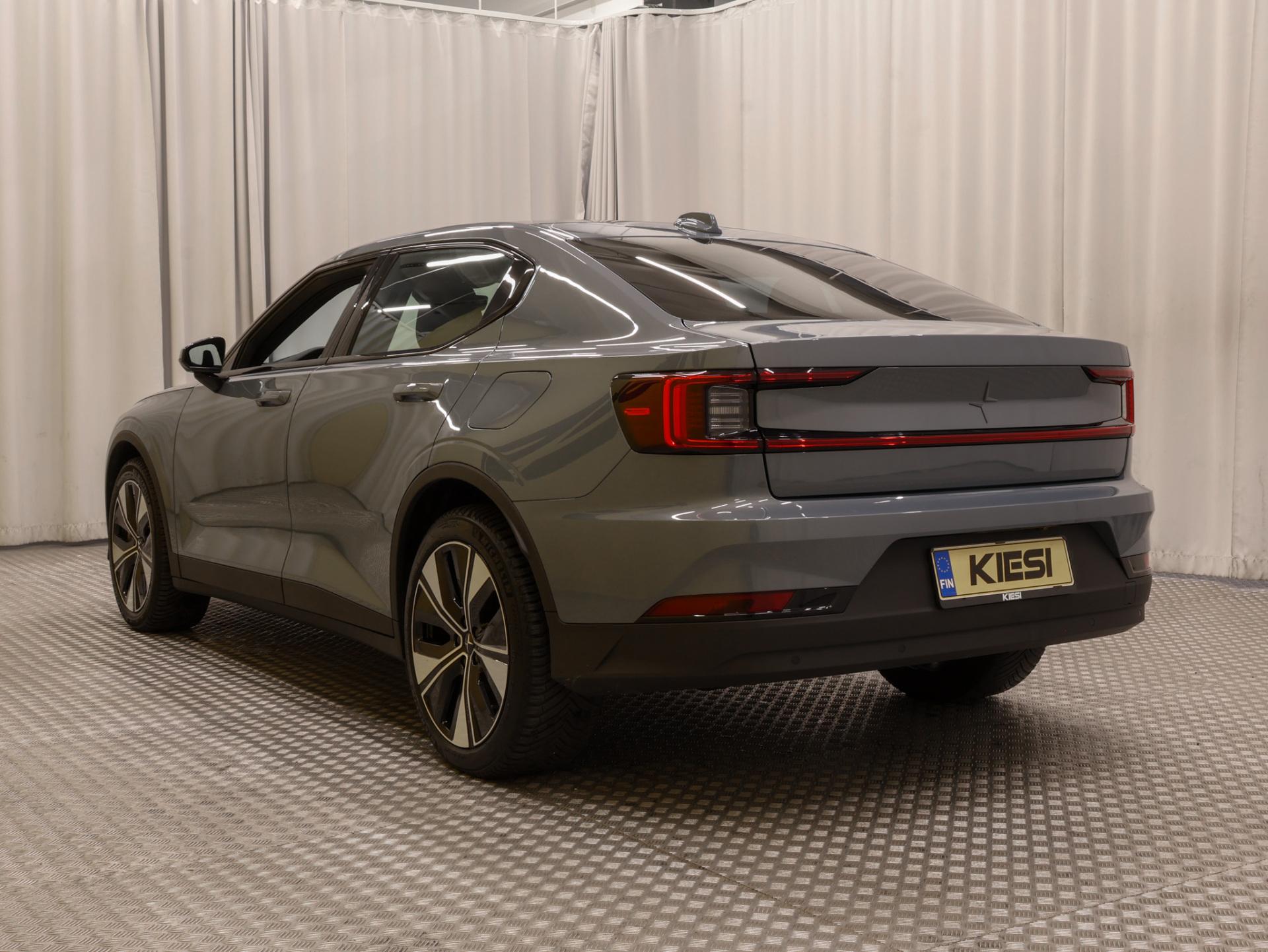 POLESTAR 2 2023