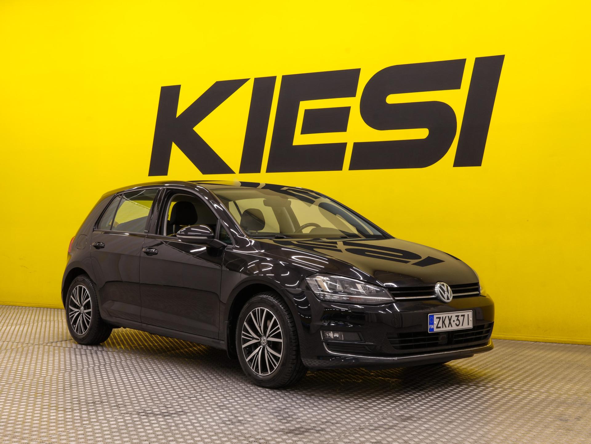 VOLKSWAGEN Golf 2016