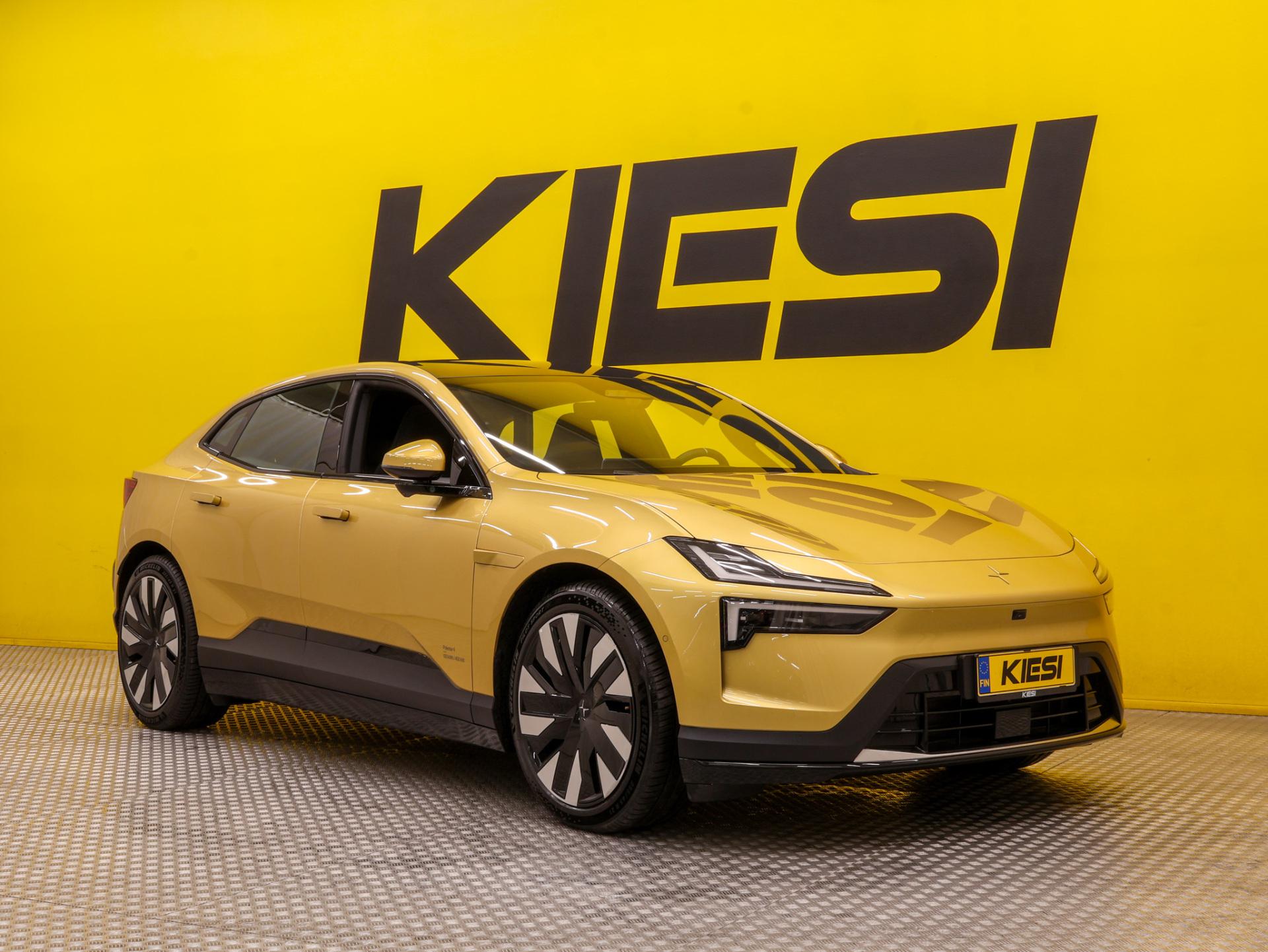 POLESTAR 4 2025